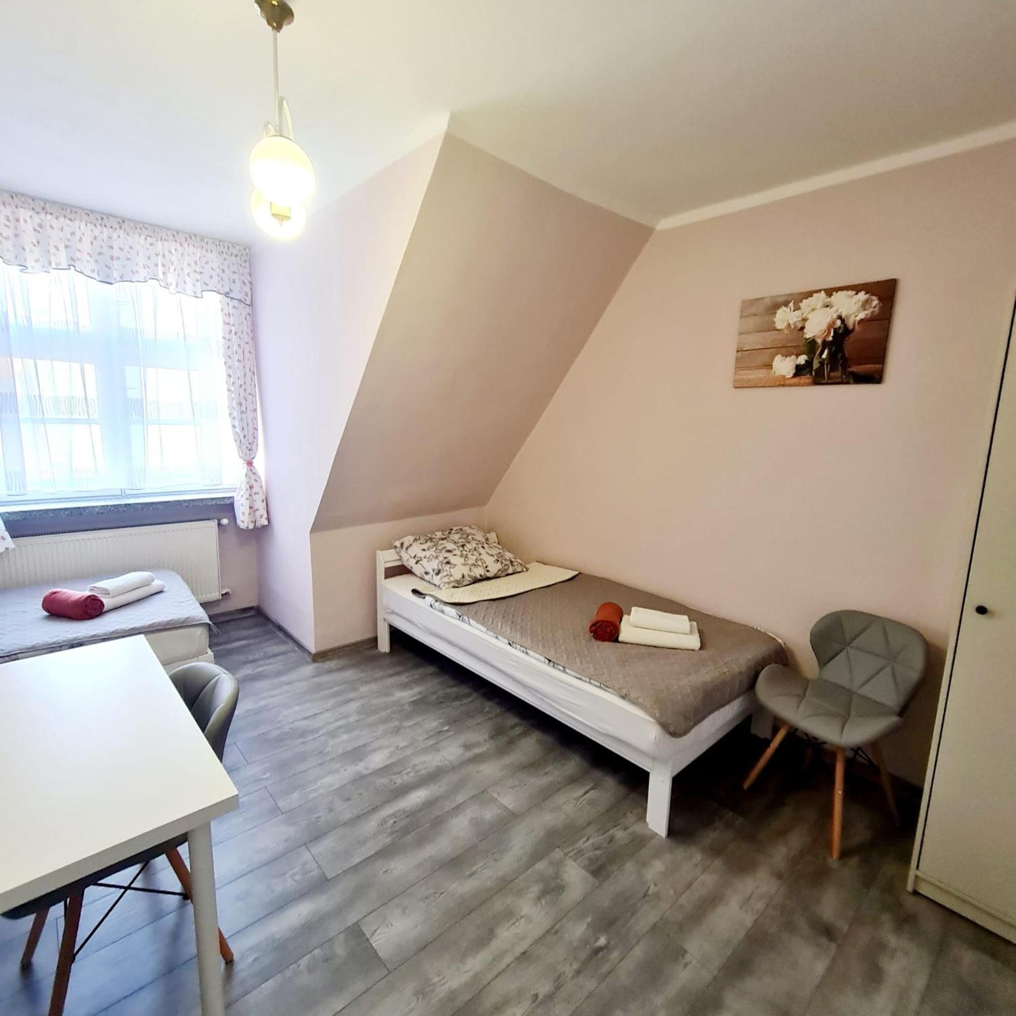 Diecezjalny Dom Formacyjny Daire Nysa Dış mekan fotoğraf