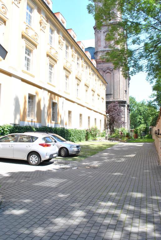 Diecezjalny Dom Formacyjny Daire Nysa Dış mekan fotoğraf