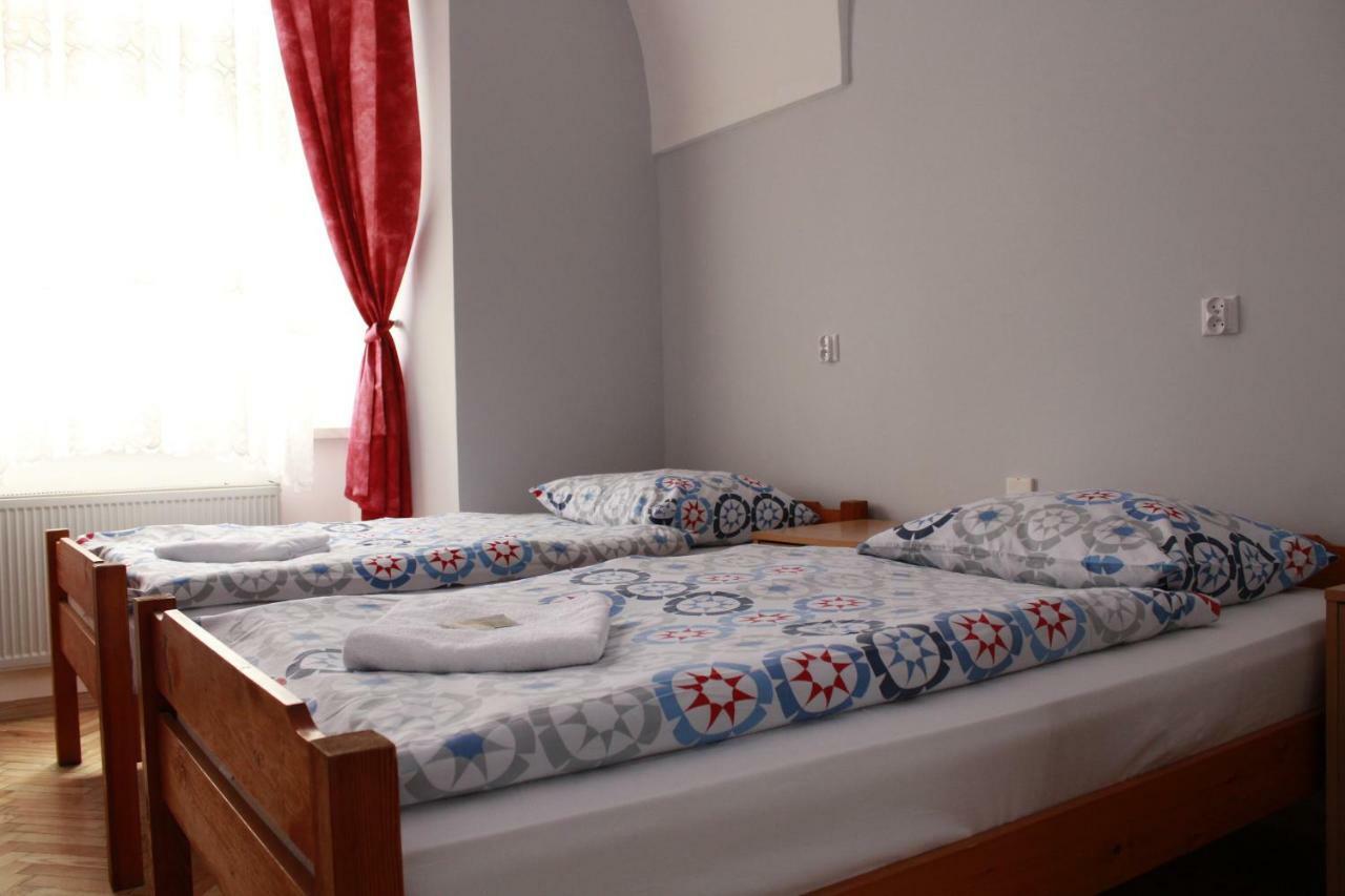 Diecezjalny Dom Formacyjny Daire Nysa Dış mekan fotoğraf
